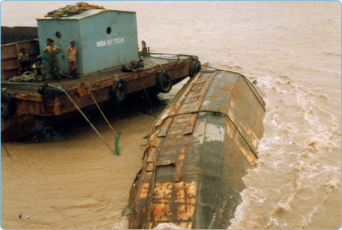 Marine Salvage Operations / United Shippers Ltd., Mumbai